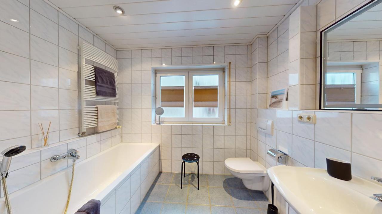 Ferienhaus Hoffmann Am Rheinbogen アルトルスハイム エクステリア 写真