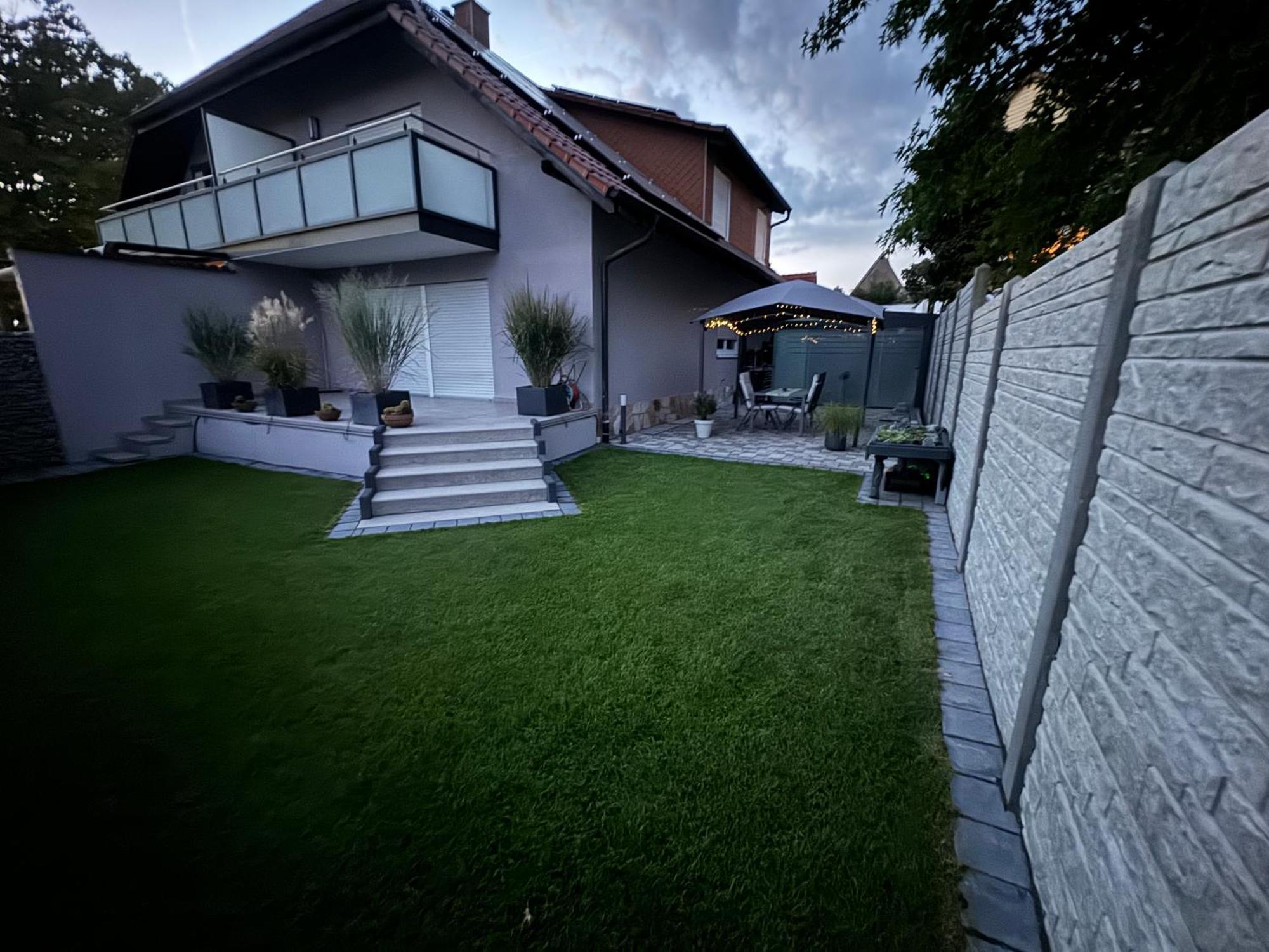 Ferienhaus Hoffmann Am Rheinbogen アルトルスハイム エクステリア 写真